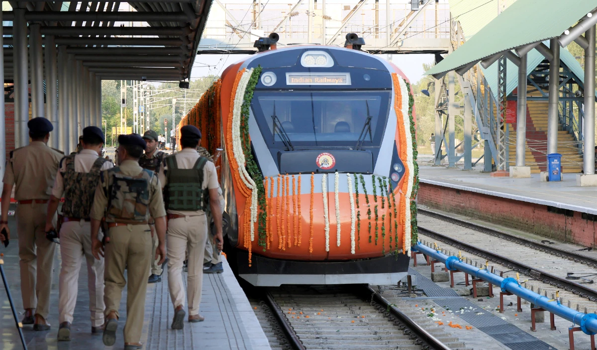 आत्मनिर्भर भारत की ओर भारतीय रेलवे, अपनी पहली हाइड्रोजन ट्रेन चलाने की कर रहा तैयारी