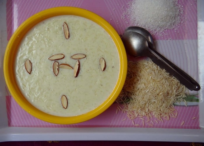 Gud Ki Kheer Recipe: सर्दियों में फैमिली को बनाकर खिलाएं स्वादिष्ट गुड़ की खीर, सभी की मिलेगी तारीफ