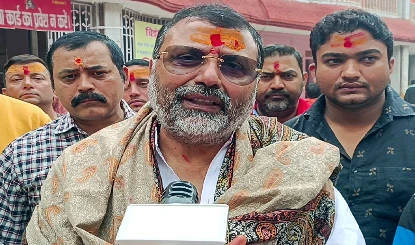 निशिकांत दुबे ने राहुल गांधी पर साधा निशाना, कहा- अमित शाह ने लोकसभा में उनकी दलीलों को