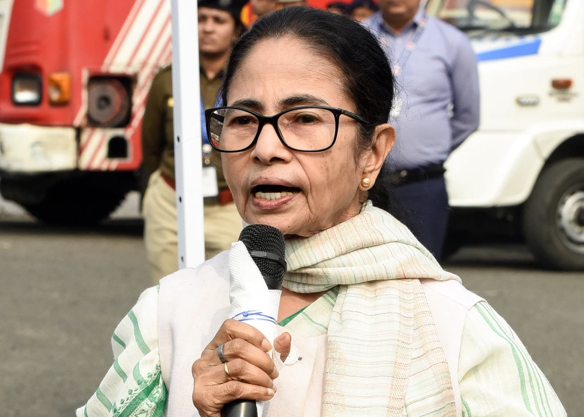 ममता बनर्जी ने मेसी के कोलकाता इवेंट में हुई अफरा-तफरी पर माफी मांगी, कहा- परेशान और हैरान