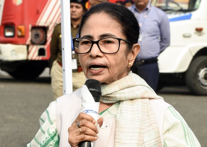 ममता बनर्जी ने मेसी के कोलकाता इवेंट में हुई अफरा-तफरी पर माफी मांगी, कहा-