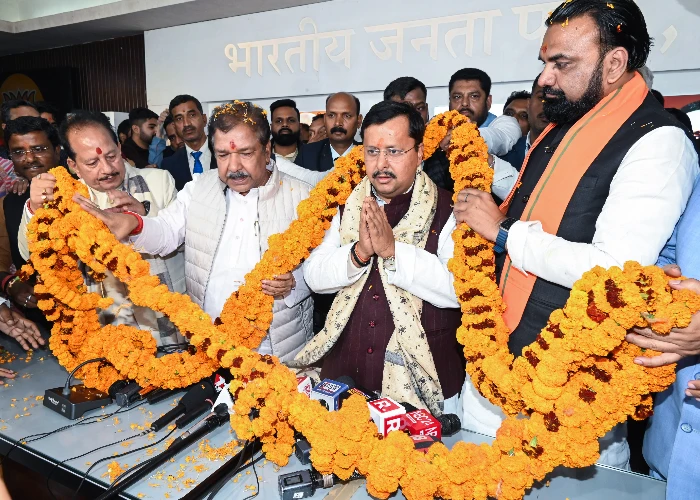 कौन है नितिन नबीन? बिहार के मंत्री को बीजेपी ने राष्ट्रीय कार्यकारी अध्यक्ष बनाया