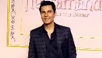 Randeep Hooda ने सेल्यूलर जेल का दौरा किया, स्वातंत्र्य वीर सावरकर की शूटिंग को किया याद Randeep Hooda ने सेल्यूलर जेल का दौरा किया, स्वातंत्र्य वीर सावरकर की शूटिंग को किया याद