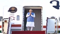तीन देशों की अपनी यात्रा के अंतिम चरण में ओमान पहुंचे मोदी, द्विपक्षीय व्यापार दोगुना होने की संभावना