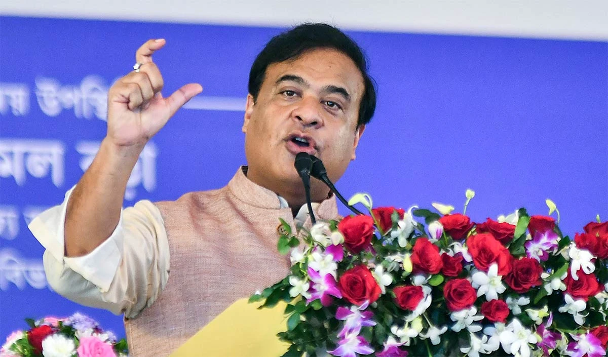 Vanakkam Poorvottar: सीमा पर सख़्ती, राज्य में तरक्की, Himanta Biswa Sarma का