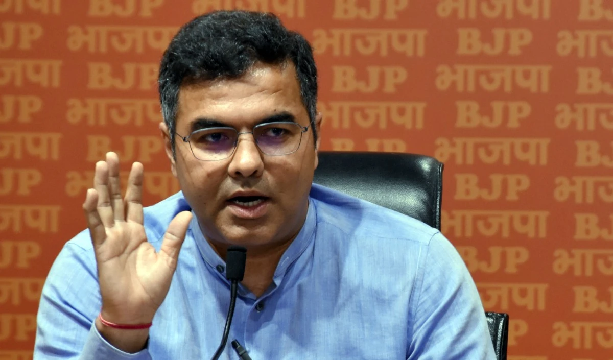 दिल्ली के खराब AQI पर बोले परवेश वर्मा, प्रदूषण एक साल की समस्या नहीं है, हम 11 साल के...