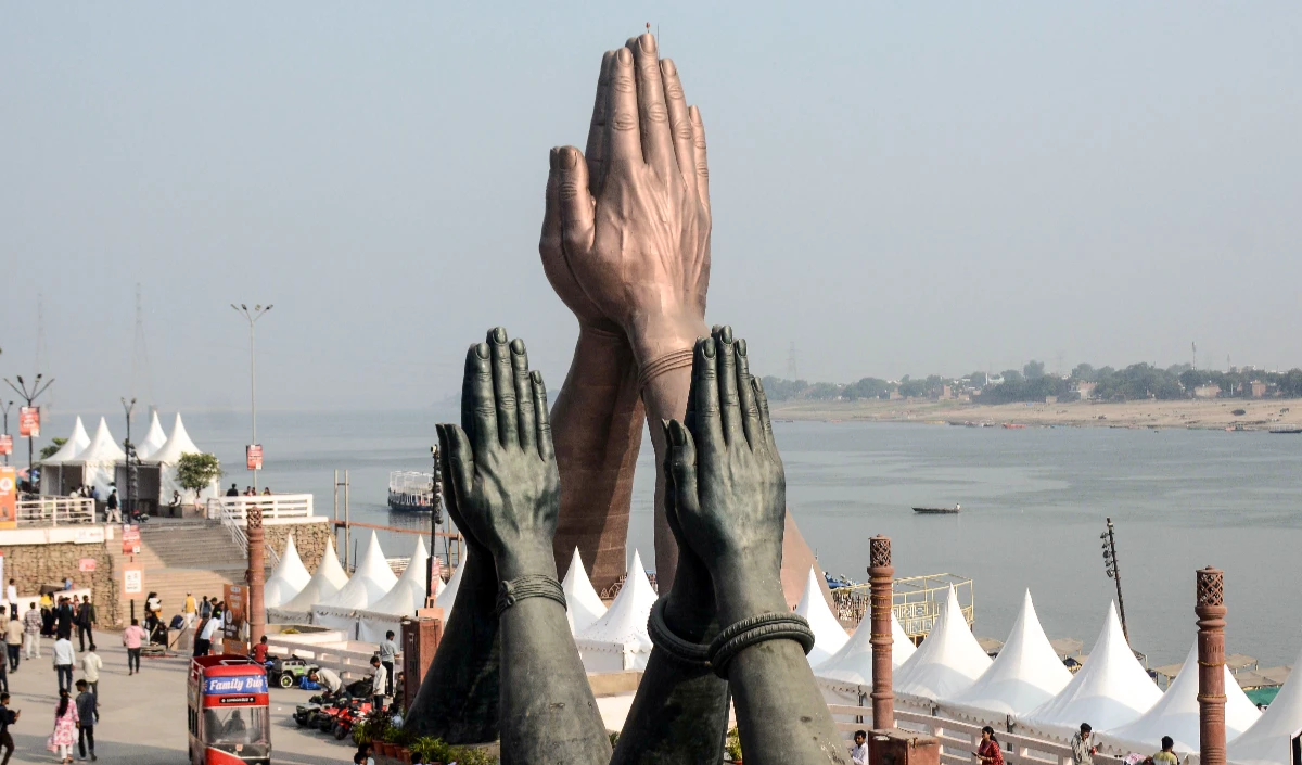 उत्तर प्रदेश : वाराणसी में धार्मिक स्थलों पर कुर्की का आदेश लागू नहीं होगा