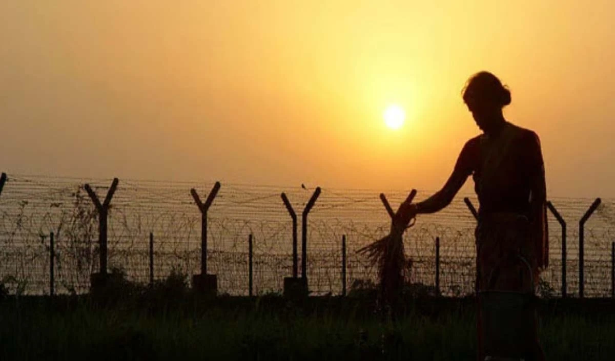 Bangladesh में उथल-पुथल के बीच ISI ने बनाई खतरनाक योजना! भारत में लाखों लोगों को धकेलने की तैयारी