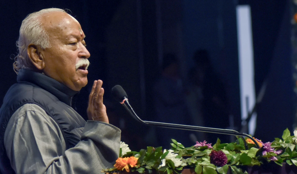 Breaking NEWS: आरएसएस प्रमुख मोहन भागवत ने तिरुपति मंदिर में पूजा-अर्चना की