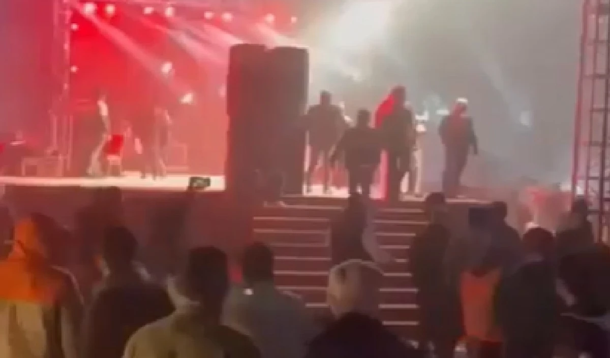 Bangladesh Violence: बांग्लादेश में जिहादियों का अटैक, मशहूर सिंगर जेम्स के कॉन्सर्ट में मचा हंगामा