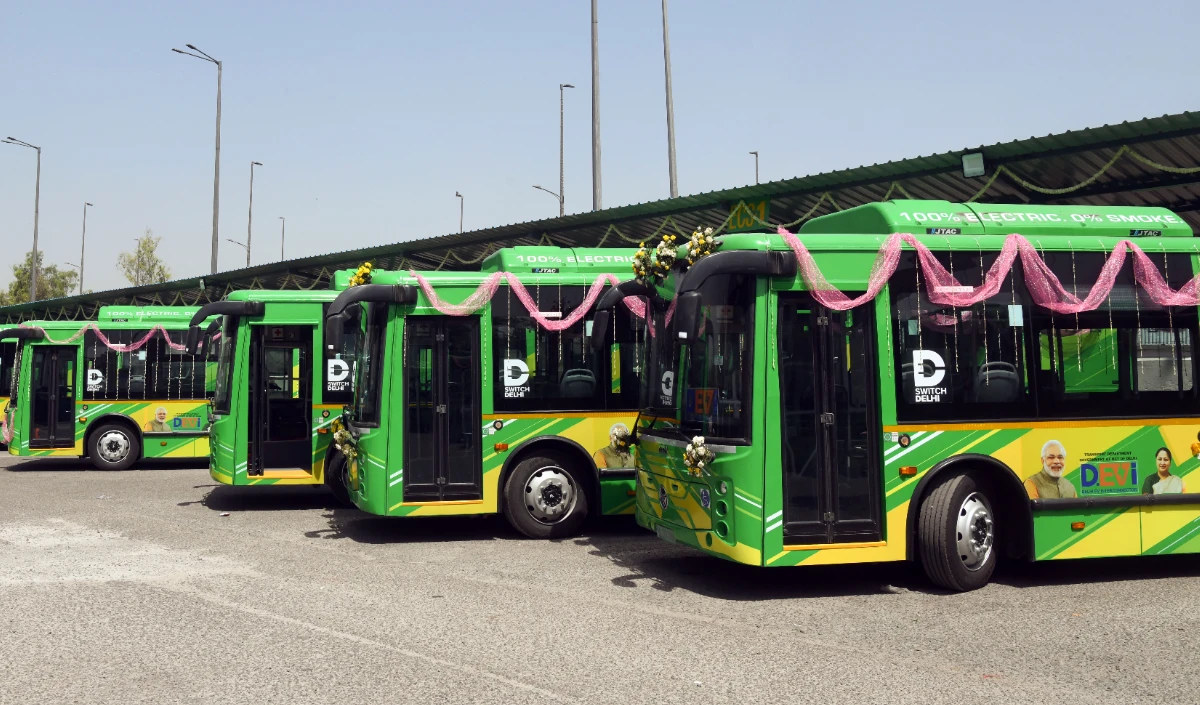 नए साल में Delhi की महिलाओं को मिलेगी बड़ी सौगात! Pink Saheli Smart Card से होगी मुफ्त बस यात्रा