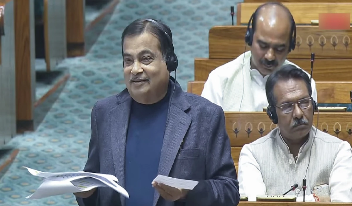 2030 तक 20 लाख करोड़ का होगा EV बाज़ार, 5 करोड़ नौकरियां: नितिन गडकरी का बड़ा दावा 2030 तक 20 लाख करोड़ का होगा EV बाज़ार, 5 करोड़ नौकरियां: नितिन गडकरी का बड़ा दावा