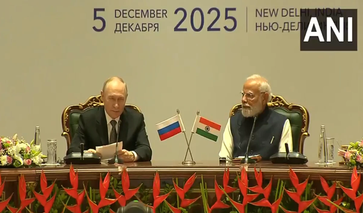 India-Russia Business Forum में शामिल हुए Putin-Modi, PM बोले- रिफॉर्म, परफॉर्म और ट्रांसफॉर्म पर काम जारी