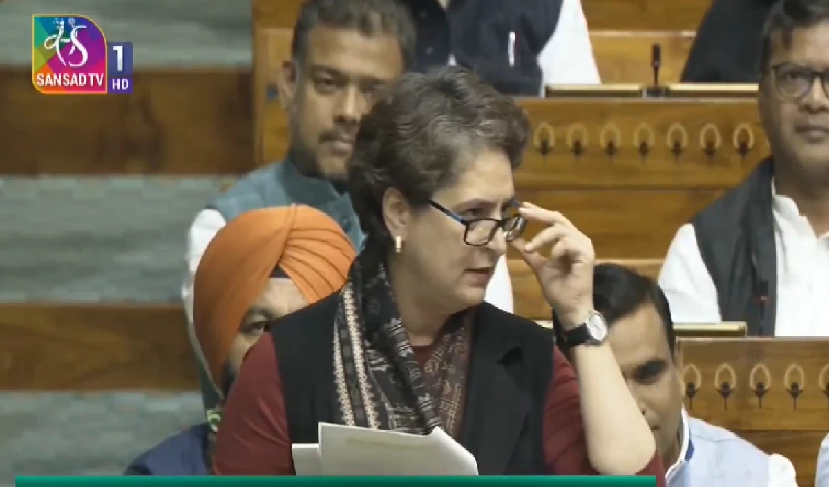 वंदे मातरम भारत की आत्मा का हिस्सा, बंगाल चुनाव की वजह से आज बहस, लोकसभा में बोलीं कांग्रेस MP प्रियंका गांधी