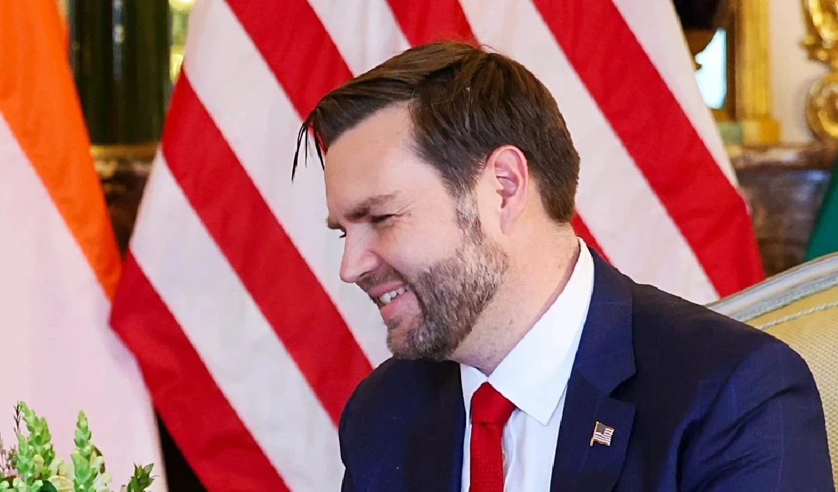 उषा को वापस भेजो, जेडी वेंस के प्रवासन वाले बयान पर सोशल मीडिया पर किया गया ट्रोल