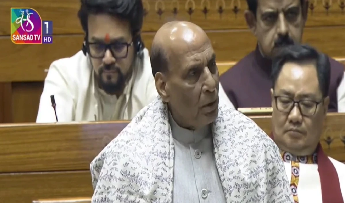 वो जिन्ना के चश्मे से वंदे मातरम को देखते हैं, संसद में बहस के दौरान राजनाथ सिंह का कांग्रेस पर अटैक