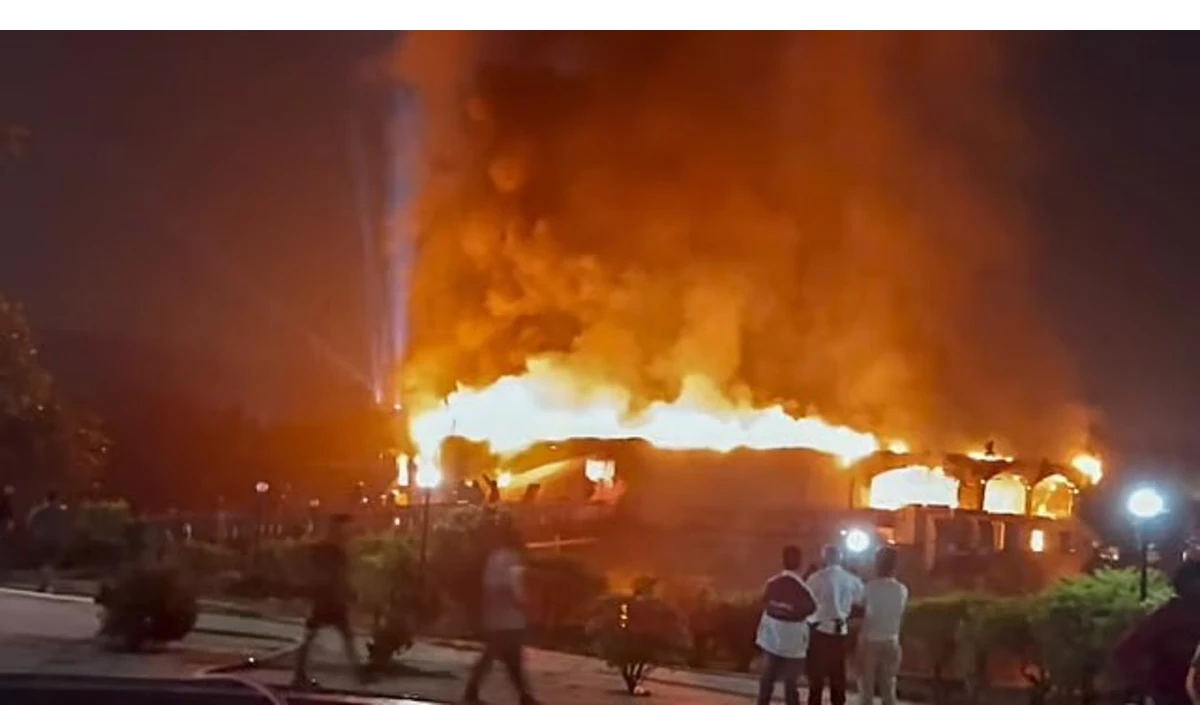 Goa nightclub fire: लुथरा भाइयों की थाईलैंड भागने की कहानी, जल्द गिरफ्तारी के प्रयास