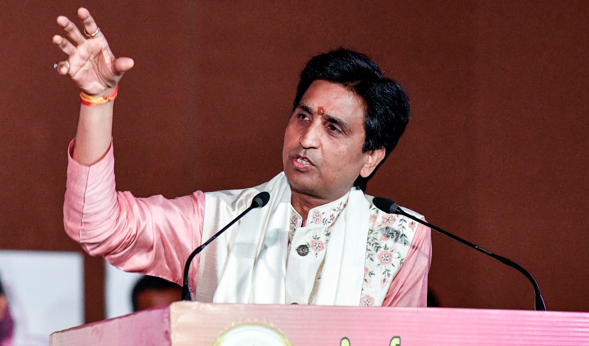 Kumar Vishwas Kumar Vishwas