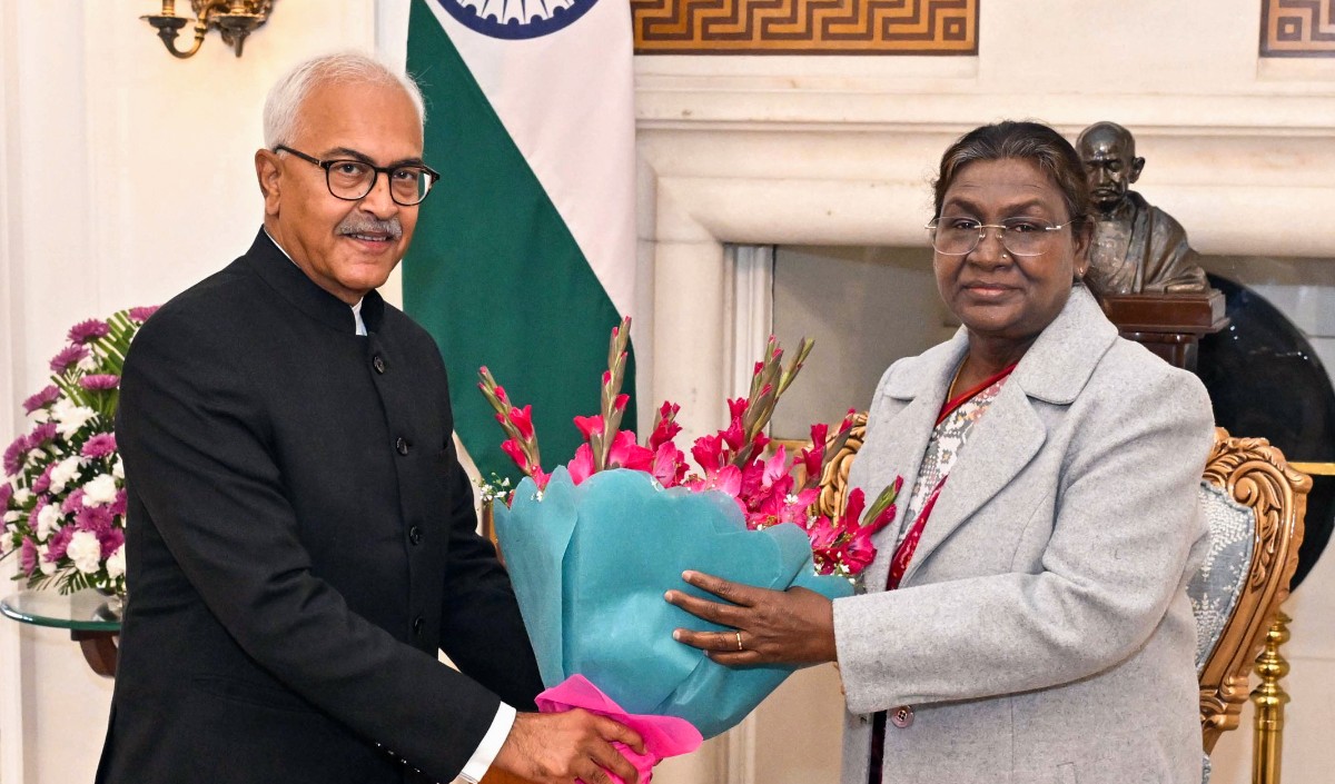 मणिपुर के राज्यपाल ने विधानसभा के आगामी सत्र को ‘रद्द’ कर दिया मणिपुर के राज्यपाल ने विधानसभा के आगामी सत्र को ‘रद्द’ कर दिया