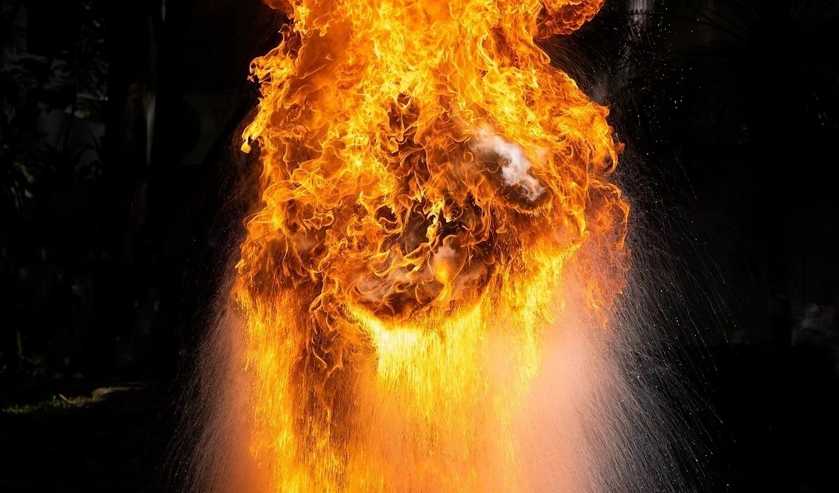 তাইওয়ানের ‘বিভাগীয় স্টোর’ -এ বিস্ফোরণের কারণে একজন ব্যক্তি মারা যান, আরও 10 জন আহত তাইওয়ানের ‘বিভাগীয় স্টোর’ -এ বিস্ফোরণের কারণে একজন ব্যক্তি মারা যান, আরও 10 জন আহত