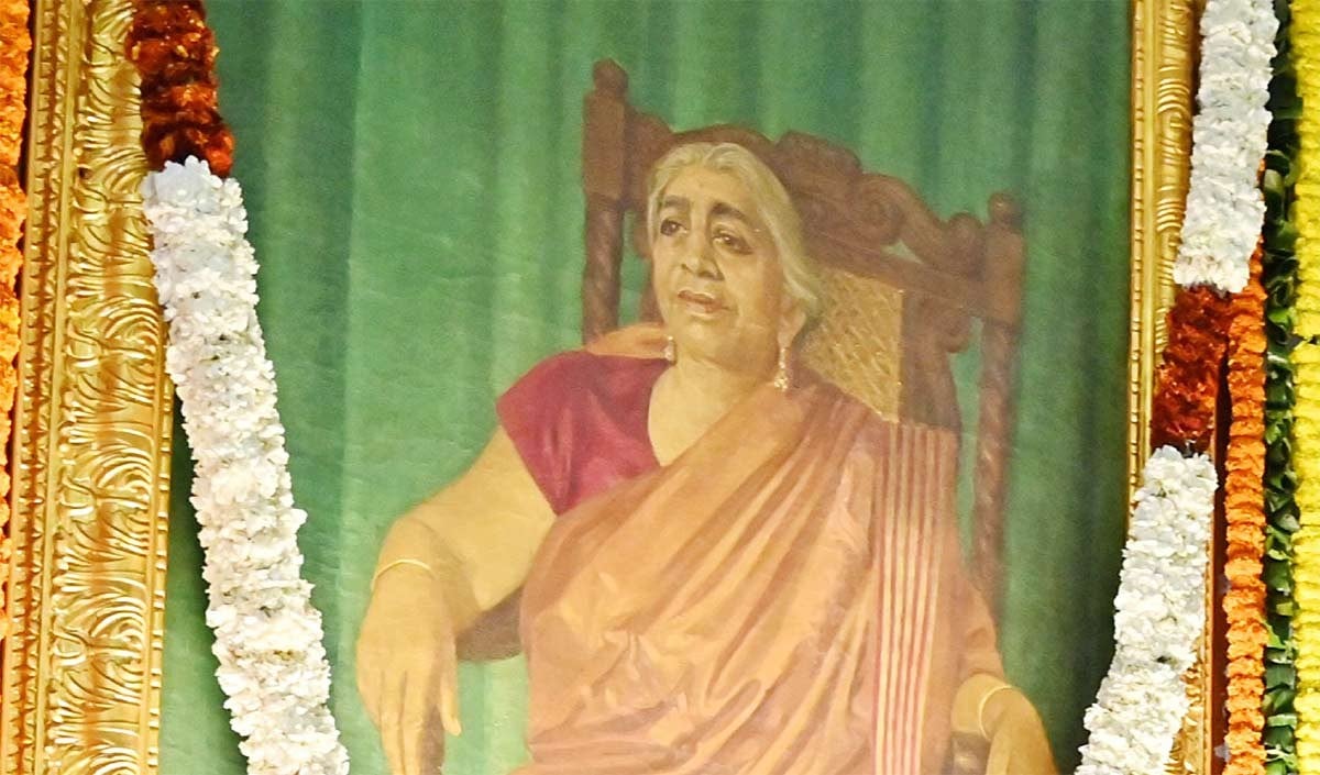 Sarojini Naidu Sarojini Naidu