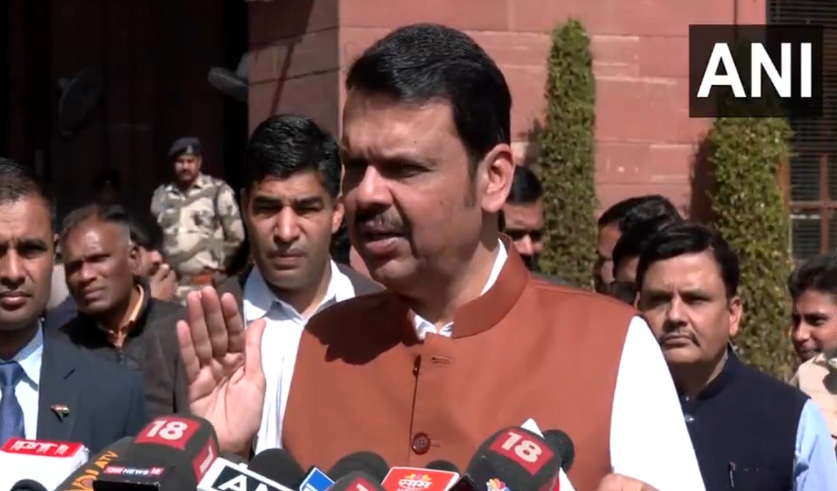 26/11 हमले का मास्टरमाइंड आएगा भारत, महाराष्ट्र CM ने PM मोदी को दिया धन्यवाद 26/11 हमले का मास्टरमाइंड आएगा भारत, महाराष्ट्र CM ने PM मोदी को दिया धन्यवाद