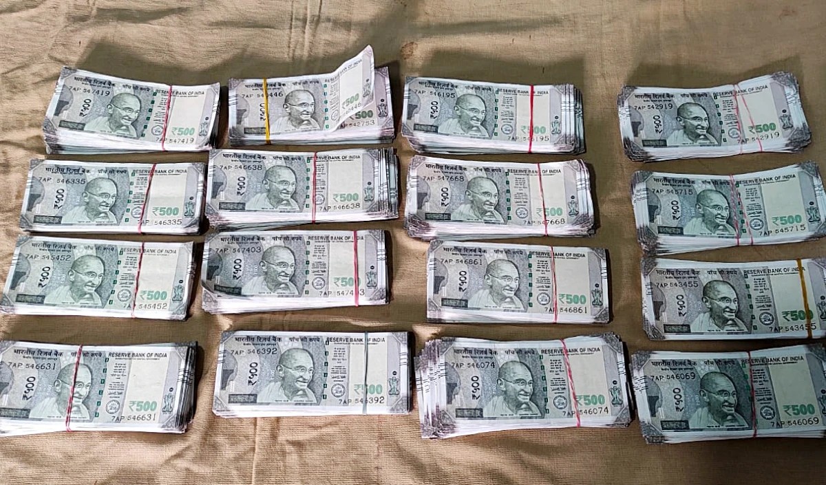 fake Indian currency fake Indian currency