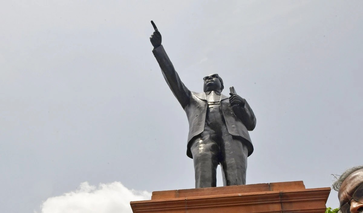 गुरुग्राम के एक गांव में आंबेडकर की प्रतिमा तोड़े जाने से तनाव