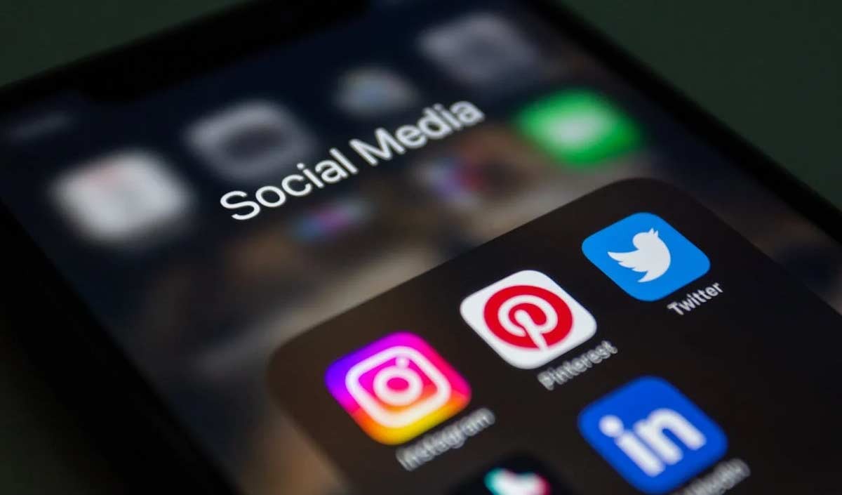 social media social media