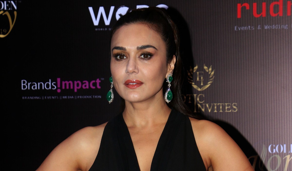 preity zinta slammed virat kohli picture user said stay in control its happening too much - Prabhasakshi latest news in hindi