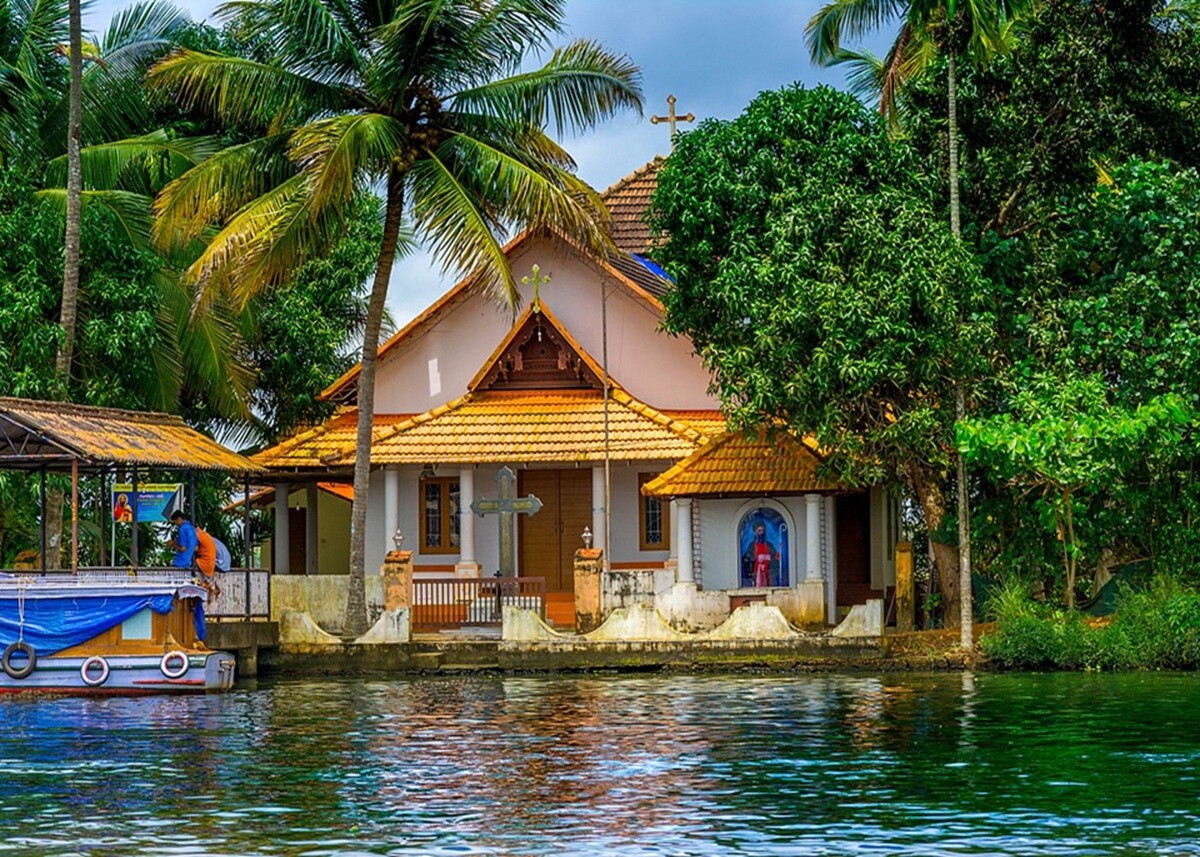 Romantic Places: दक्षिण भारत की रोमांटिक जगहें फरवरी में हो जाती हैं बेहद खूबसूरत, आप भी बनाएं घूमने का प्लान