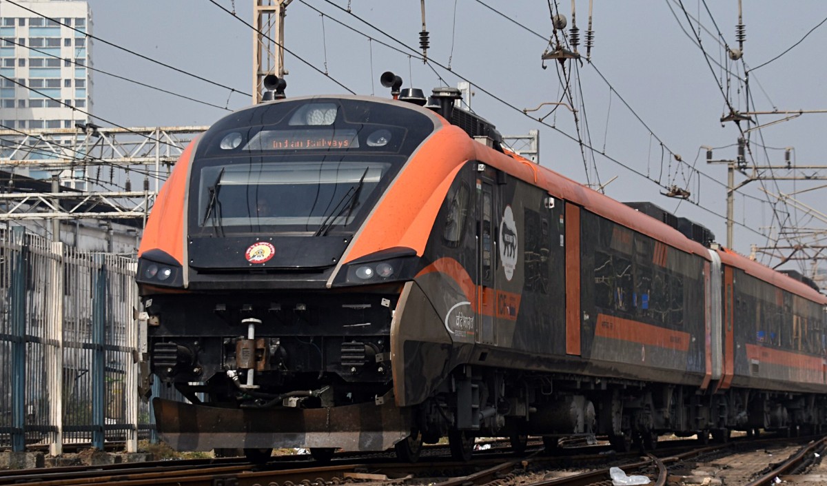 Vande Bharat sleeper Vande Bharat sleeper