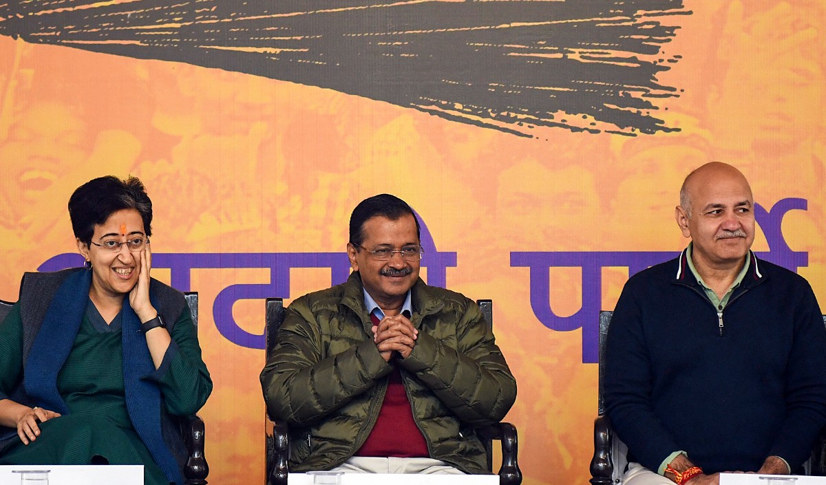 Kejriwal Sisodia Atishi 