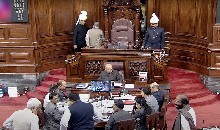 Parliament LIVE | लोकसभा, राज्यसभा में कार्यवाही शुरू, आज होगा ये काम