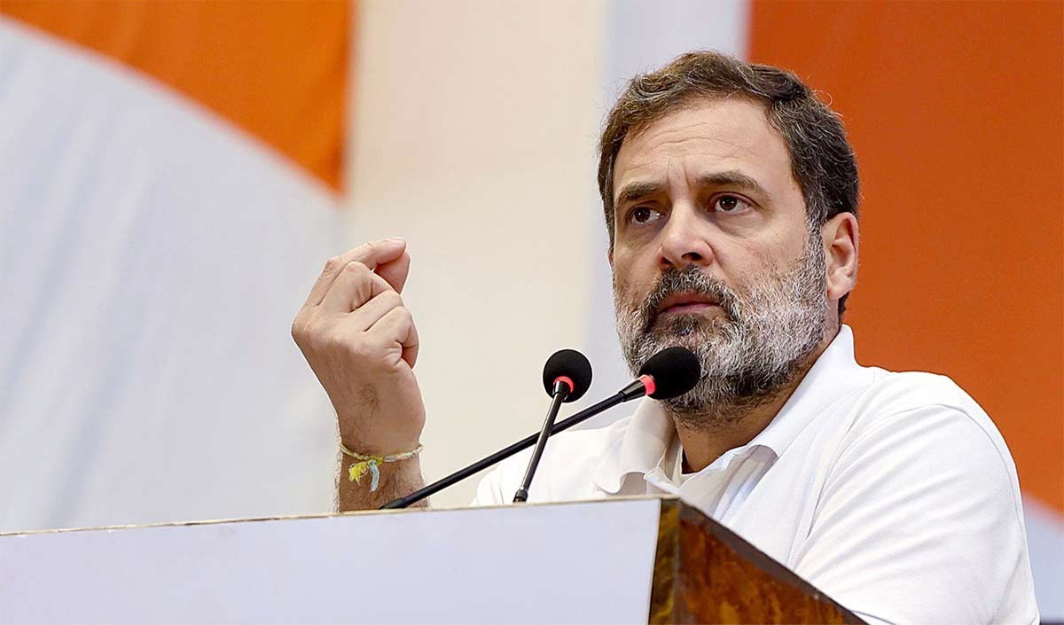 सावरकर विवाद: अदालत ने जमानत के लिए राहुल को उपस्थित रहने को कहा