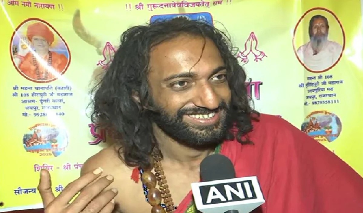 आईआईटी बाबा जयपुर में गिरफ्तार, जमानत पर रिहा किया गया आईआईटी बाबा जयपुर में गिरफ्तार, जमानत पर रिहा किया गया