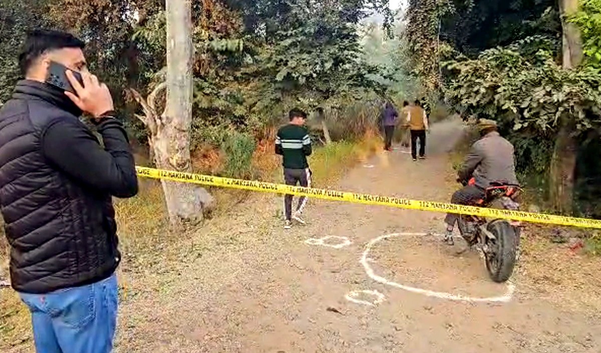 उत्तर प्रदेश के बहराइच में युवती का सिर कटा शव बरामद