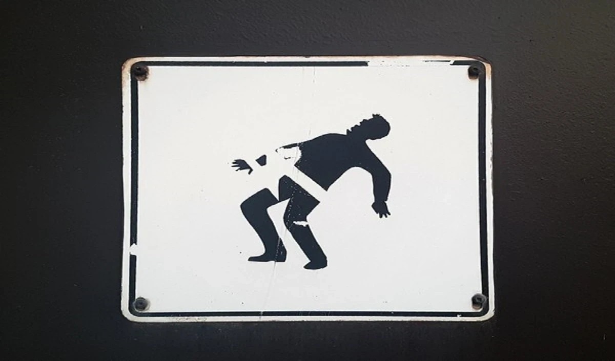 उत्तर प्रदेश के प्रयागराज में करंट लगने से दो श्रमिकों की मौत उत्तर प्रदेश के प्रयागराज में करंट लगने से दो श्रमिकों की मौत