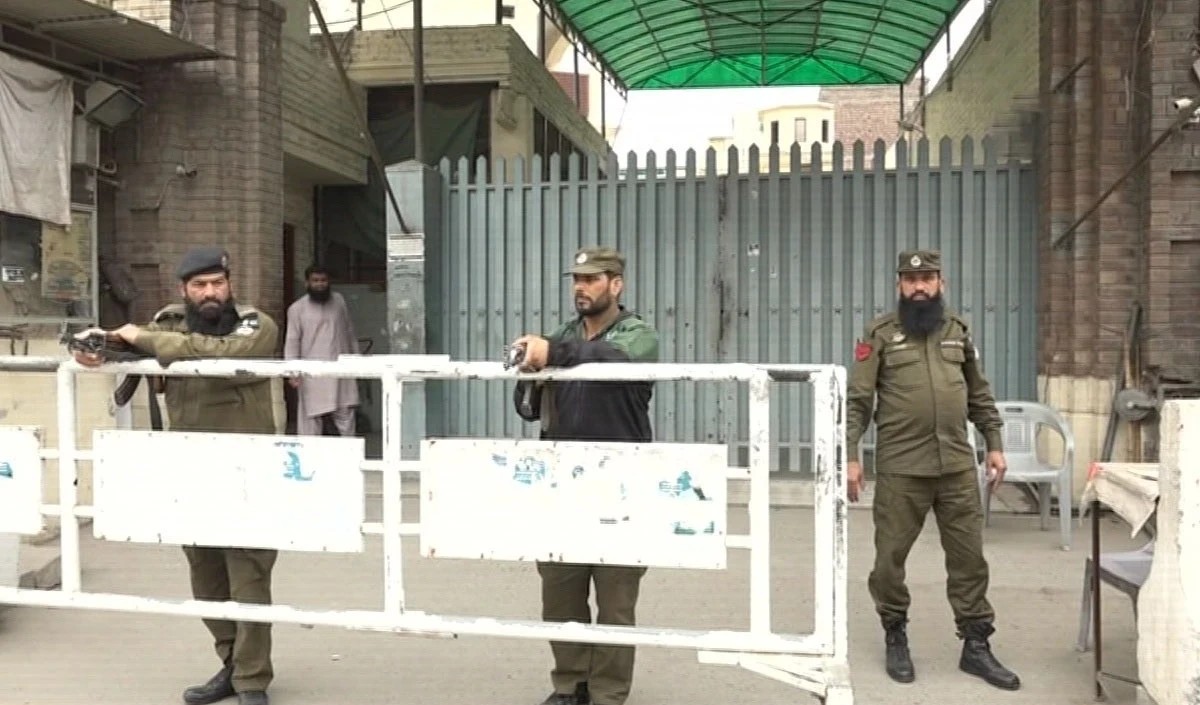 Pakistan police Pakistan police