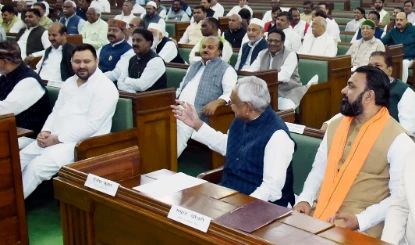 बिहार में मुख्यमंत्री की पहली पसंद कौन? सामने आया C वोटर का चौंकाने वाला सर्वे