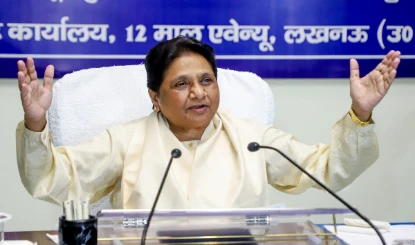 बसपा संगठन का विस्तार करने में जुटीं मायावती, भाषा विवाद को लेकर भी कही बड़ी बात