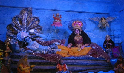 Guruwar Ke Upay: गुरुवार को श्रीहरि स्तुति का पाठ करने से सुख-सौभाग्य में होगी वृद्धि, हर परेशानी से मिलेगी मुक्ति