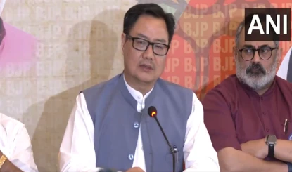 Waqf Act को लेकर कम नहीं हो रही सियासत, किरेन रिजिजू ने विपक्ष पर जमकर साधा निशाना