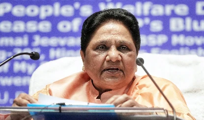 बसपा सुप्रीमो मायावती ने उठाया दलितों पर हो रहे अत्याचार का मामला, केंद्र व राज्‍य सरकारें सख्त कार्रवाई करें