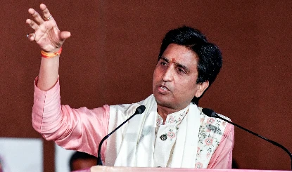 'कुत्ता पागल हो जाए तो गोली मारी जाती है...' पहलगाम में हुए आतंकी हमले पर भड़का कुमार विश्वास गुस्सा, कहा- 'बदला लिया जाएगा'