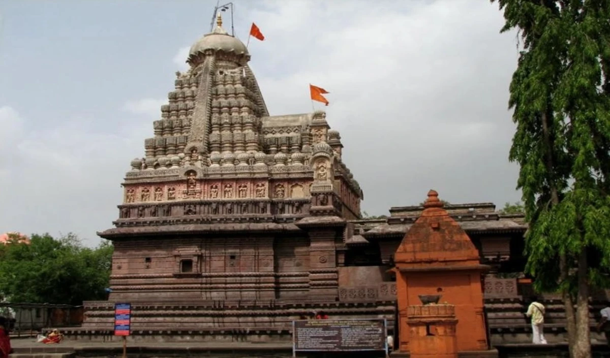 Shri Yamunaji Dharmraj Temple Shri Yamunaji Dharmraj Temple