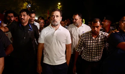  पहलगाम आतंकी हमले को लेकर कांग्रेस का कैंडल मार्च, सरकार से भी पूछे कई बड़े सवाल