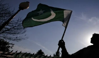 पाक सरकार ने लगातार दूसरे दिन विदेशी राजनयिकों को भारत के साथ तनाव के बारे में जानकारी दी