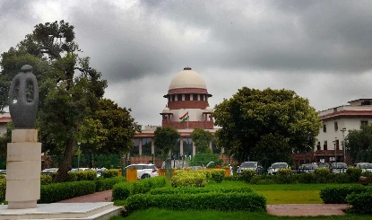 सुप्रीम कोर्ट ने महिला को गुजारा भत्ता देने का दिया आदेश, कहा -काजी अदालतों और शरिया को कानून में कोई मान्यता नहीं