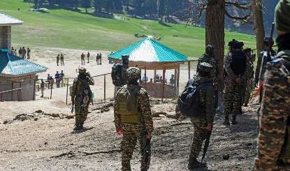 Pahalgam Terror Attack | पर्यटक के वीडियो में ‘अल्लाहु अकबर’ कहने वाले ज़िपलाइन ऑपरेटर को NIA ने तलब किया- सूत्र